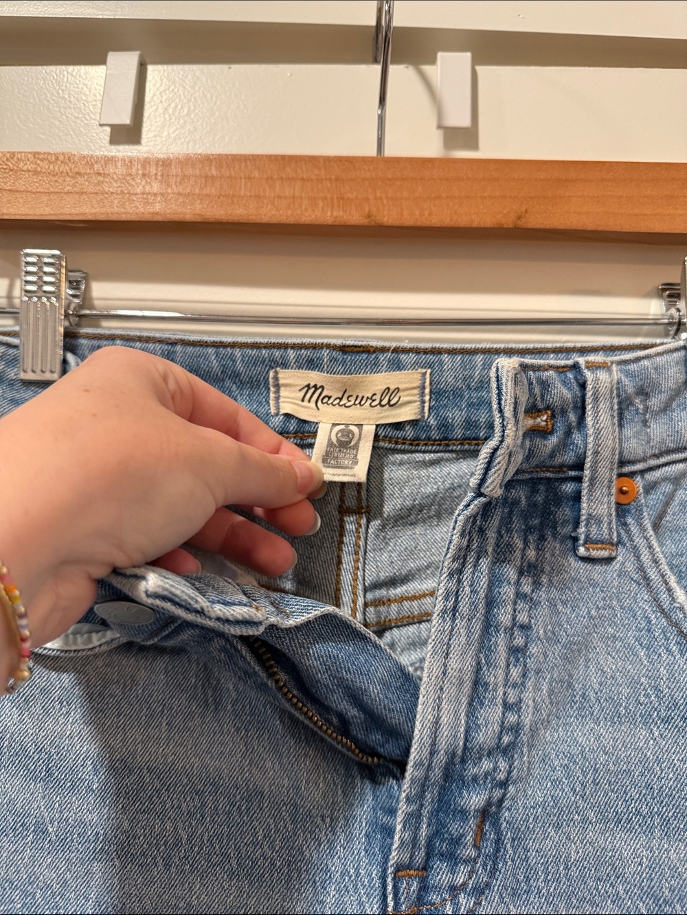 Madewell Light Blue High-Rise Straight Jeans with Raw Hem - Picture 2 of 4